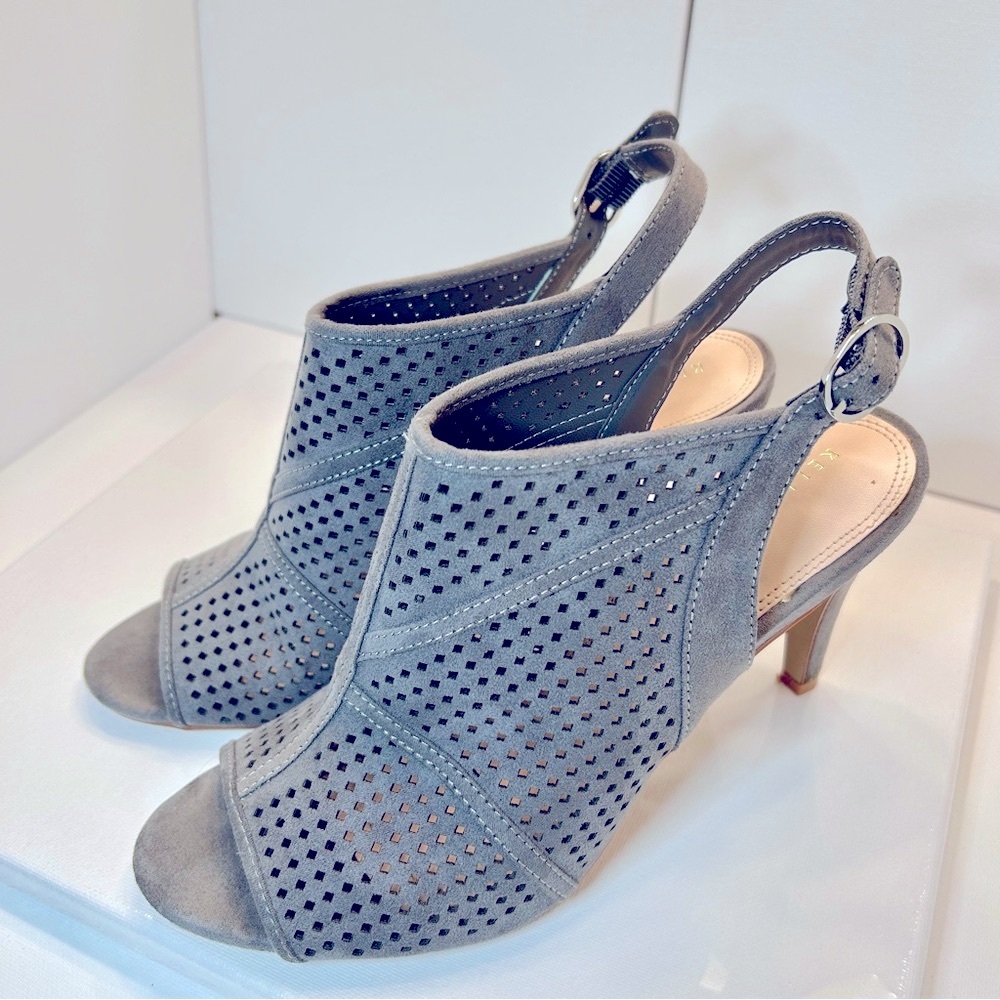 Kelly & Katie Gray Perforated Heels with Peep-Toe - Picture 3 of 8